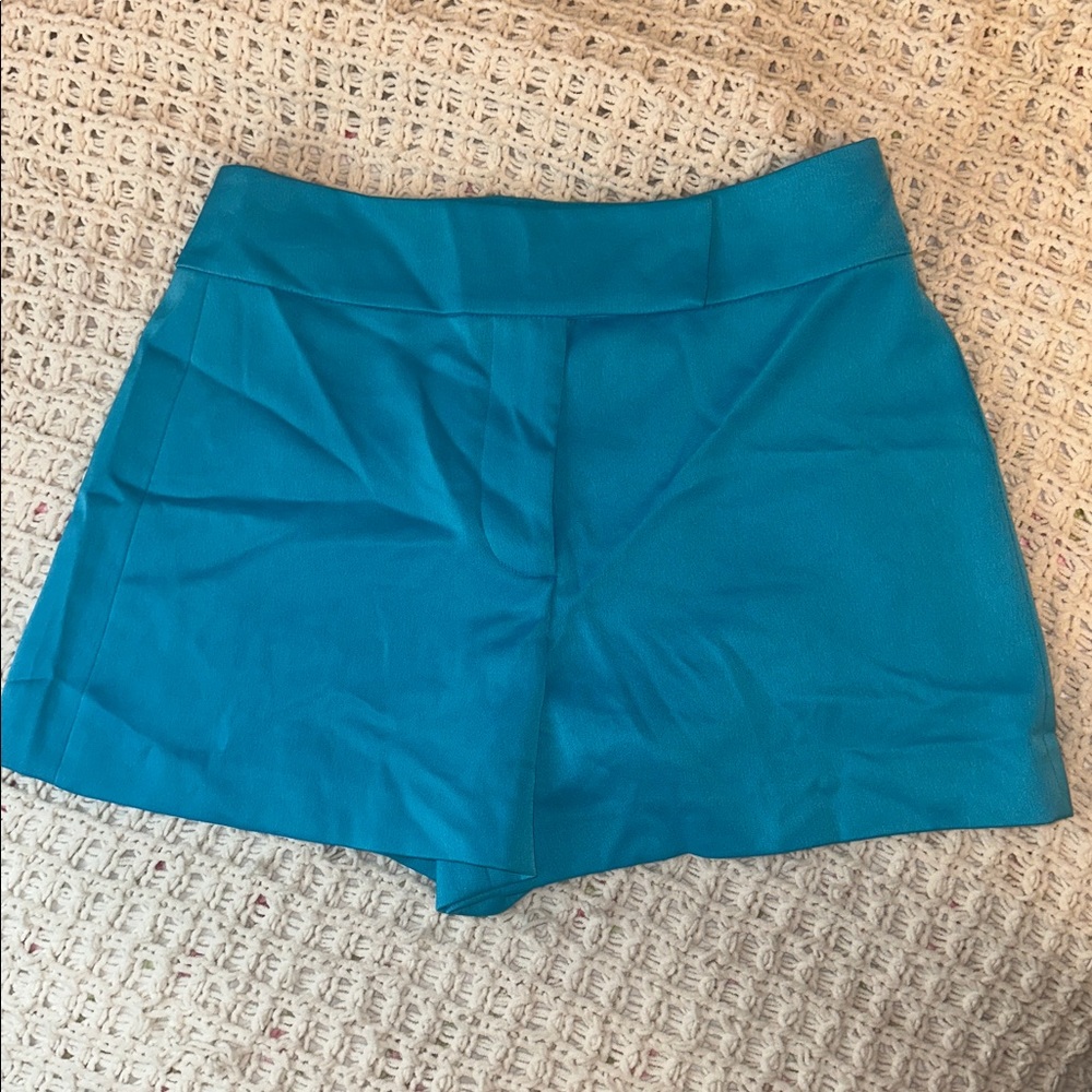 Alice + Olivia shorts - Size 6